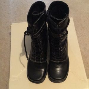 Black lace up Amanda Smith Boots, size 6.5 M
